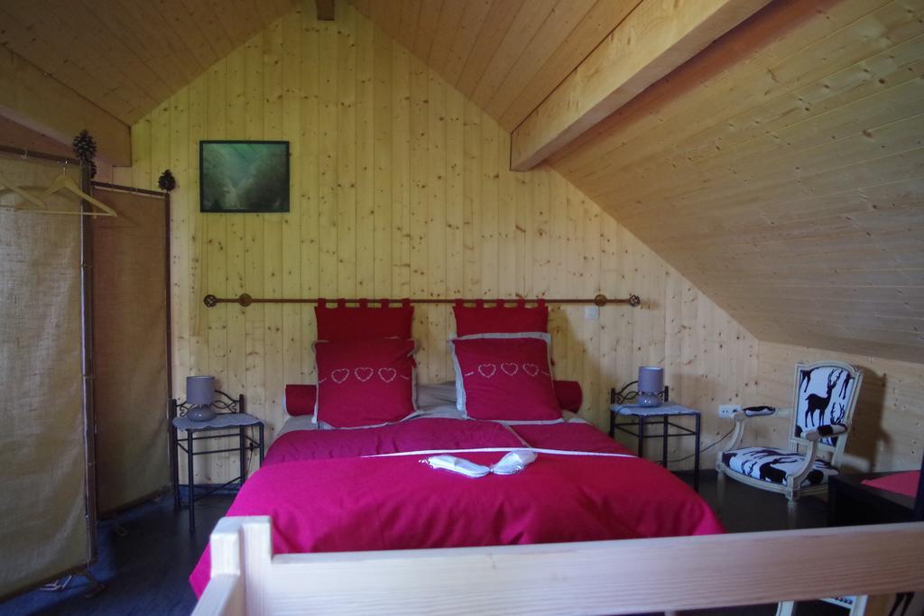 B&B La Bonne Esperance Libin Quarto foto